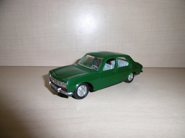 NOREV ANCIEN PEUGEOT 504 N°160 Plastique 1/43 Epave pour pièces A