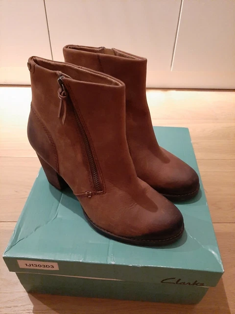 Clarks macay holly shop boots