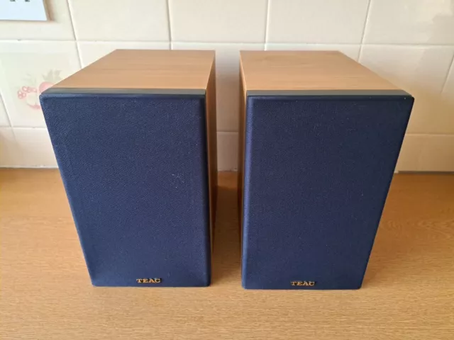 Teac LS-100U Hifi Bookshelf Speakers 90 Watt VGC