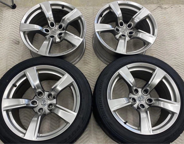 JDM Z34 genuine wheel 18 inch 9J + 15✖️4wheels 18 inch No Tires