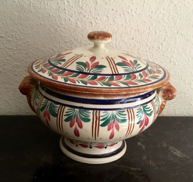 Ancienne soupière en faïence de Quimper HB