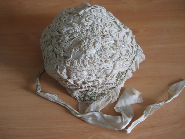 SUPERBE BONNET ANCIEN /COIFFE XIXè BRODÉE POUR BEBE ou POUPÉES JUMEAU XIXEME