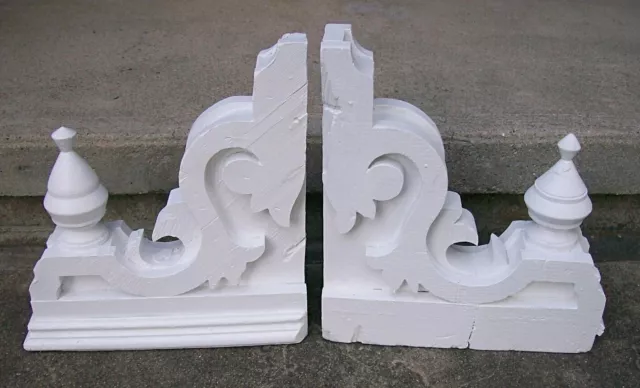 Antique PAIR Victorian Wooden CORBELS Gingerbread Porch Trim Vintage Decor Items