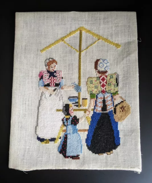 European Cross Stitch Needlepoint Tapestry Complete Art Vintage