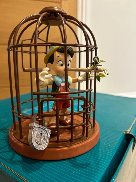 CLASSIC WALT DISNEY Collection Pinocchio Figure With Box & Coa £220.00 ...