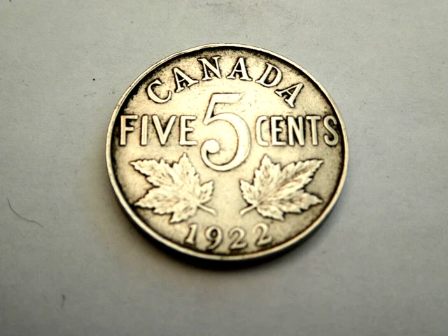 Canada 1922 Km#29 5 Cents 'S' Near Rim Variety Very Fine Condition 1050793/794