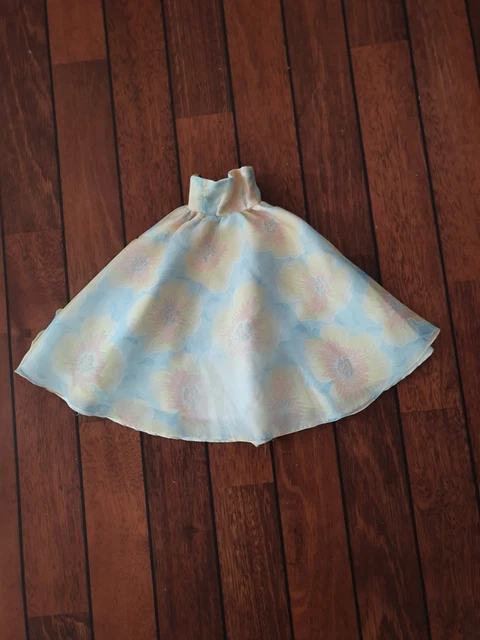 Pour poupée Cathie/Nathie Bella :robe 1983
