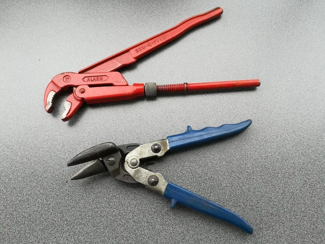 Pinza Per Tubi BGS 525 | 3 Punti Di Presa, 1 Pollice, Acciaio Cromo-Vanadio