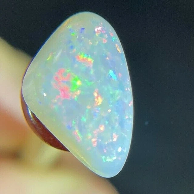 Opale Noble Coober Pedy Australie 2.40ct - Pierre Précieuse Multicolore Cabochon