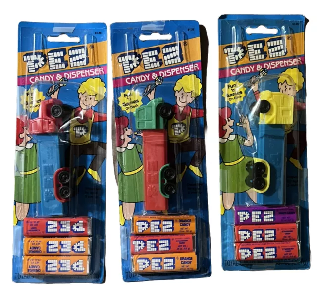 Vintage PEZ Truck D Series, no feet, 3.9 Yugoslavia, Red & green Lot Bundle