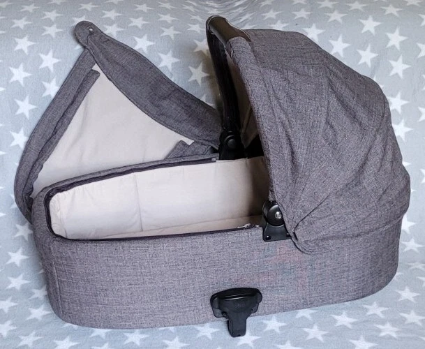 Mamas & Papas Flip XT3 Carrycot Chestnut Fits XT & XT2 Ocarro