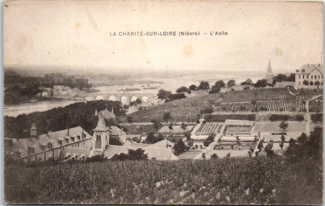 58 LA CHARITE SUR LOIRE  carte postale ancienne [JR07972]