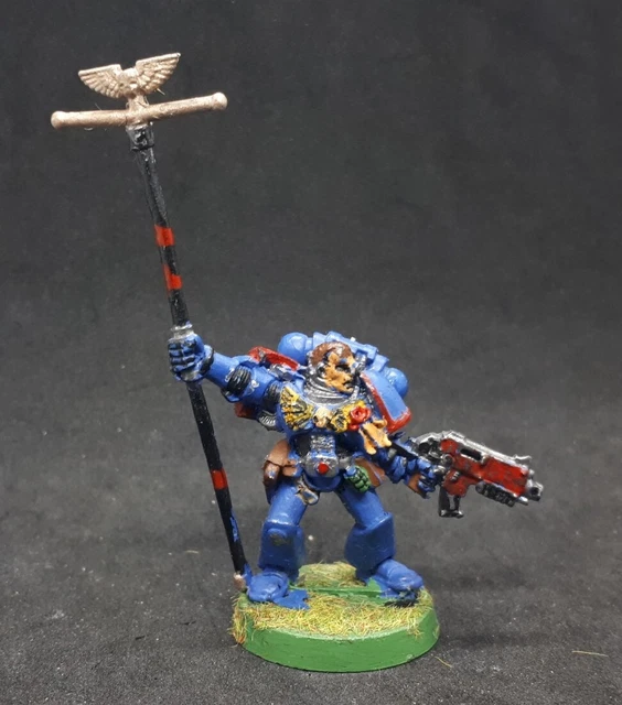 WARHAMMER 40K SPACE Marine Standard Bearer Metal Games OOP