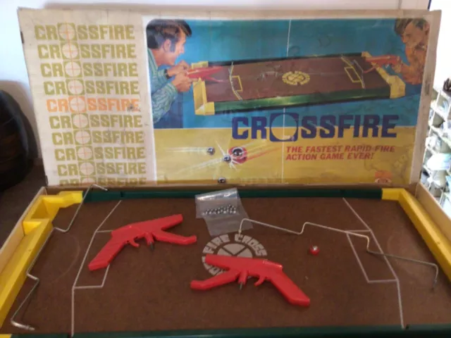 Vintage 1971 Crossfire Ball Bearing Shooting 2-Person Game Ideal Toy Corp  Works