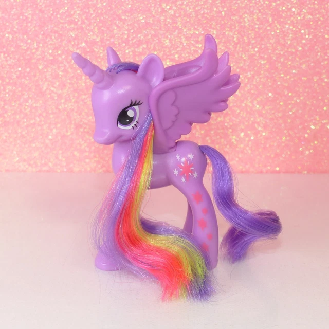 My Little Pony: A New Generation, Princess Petals Star Singing, 15 cm Pink Pony Singing and Playing Music Multicolour
