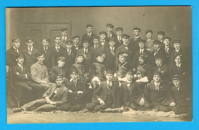 PHOTOAK STUDENTIKA CIRCA 1910 