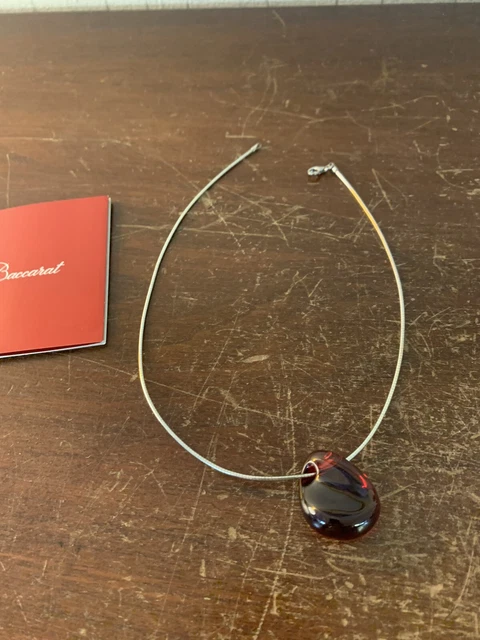 Pendentif Baccarat En Cristal Rouge Galet Sur Cordon - Avec Boîte D'origine, Argent Sterling, Occasion