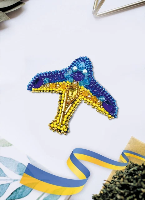 "Hágalo usted mismo Kit de fabricación de joyas Broche alfiler ""Mriya es indestructible"" Broches hechos a mano