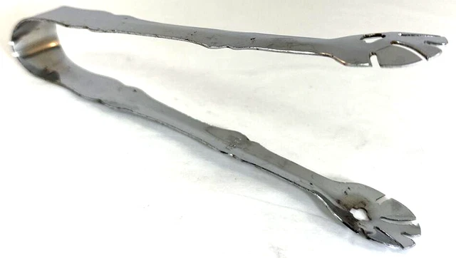 Vintage Ice/Sugar Tongs, Silver, 7", 1950s, used (F5)
