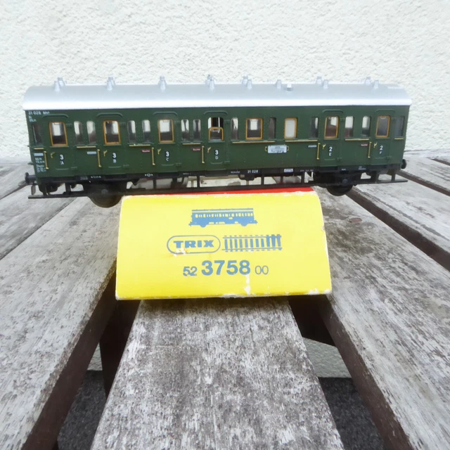 Voiture De Tourisme H0 France Train 215 – Est C10 Ty – Époque I – Occasion