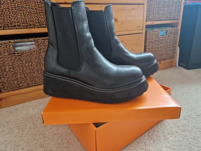 Rocket dog hot sale knockout boots