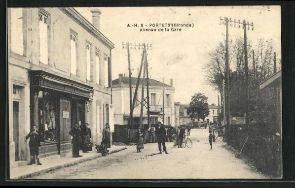 CPA Portets, Avenue de la Gare 1920