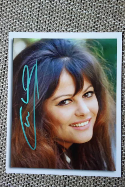 Claudia Cardinale  -  Wow - Handsigniertes Grossfoto - Top