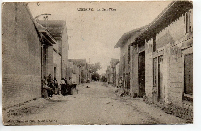 AUBERIVE - Marne - CPA 51 - la grande rue