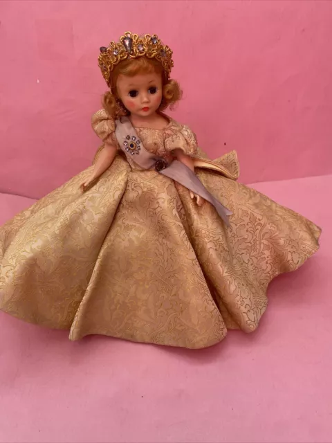 Madame Alexander Cissette Queen Elizabeth Coronation Doll Vintage 10-inch  1959