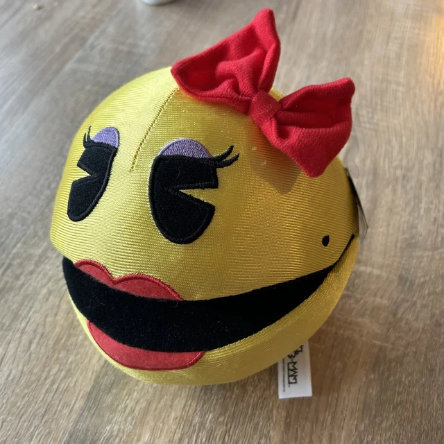 TOY FACTORY BANDAI Nanco Huge Mrs. Ms. PacMan Plush Doll. NEW WITH TAG