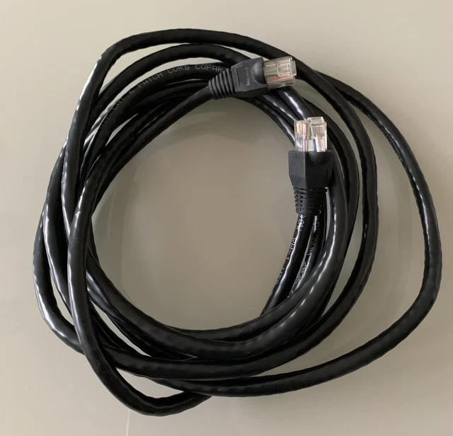 Câble ethernet RJ45 noir 3 mètres - TBE