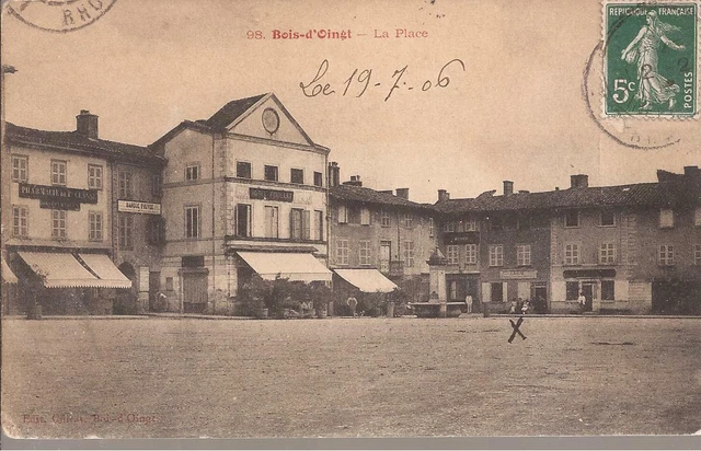 Cpa 69 Bois D'oingt. La Place Restaurant......ecrite.en 1906.Tbe (91)