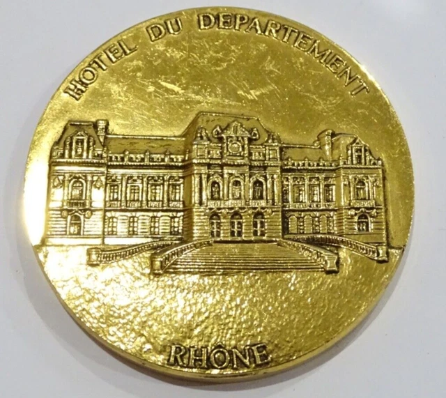 Une trentaine d'Ornais mis à l'honneur par le Département | Conseil départemental de l