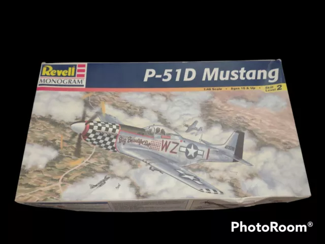 Revell  Monogram P-51D Mustang 1/48 Big Beautiful Doll John D Landers
