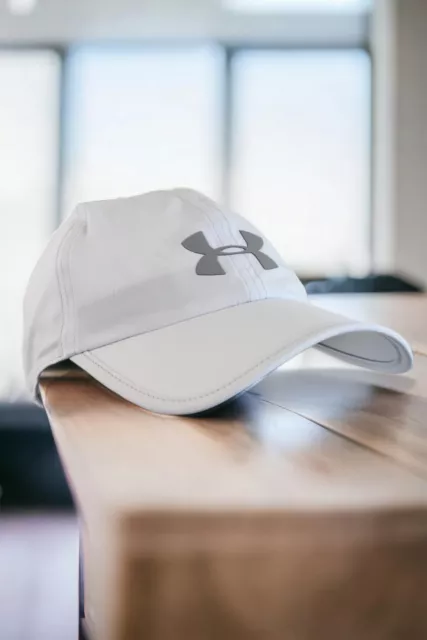 Under Armour Cappellino Unisex Shadow Run, Grigio Halo, Regolabile