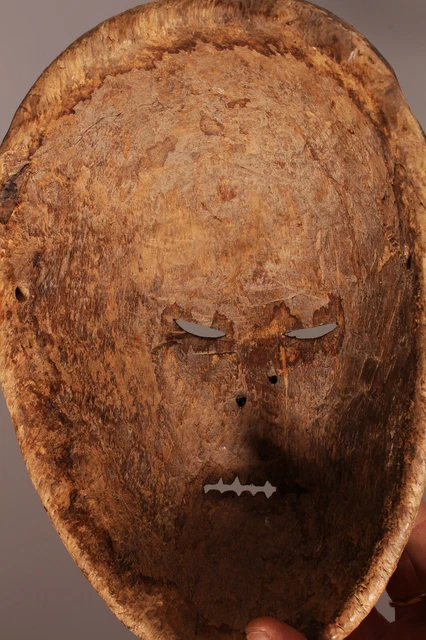 10379 Fine Mask of The Salampasu R.d.kongo 9