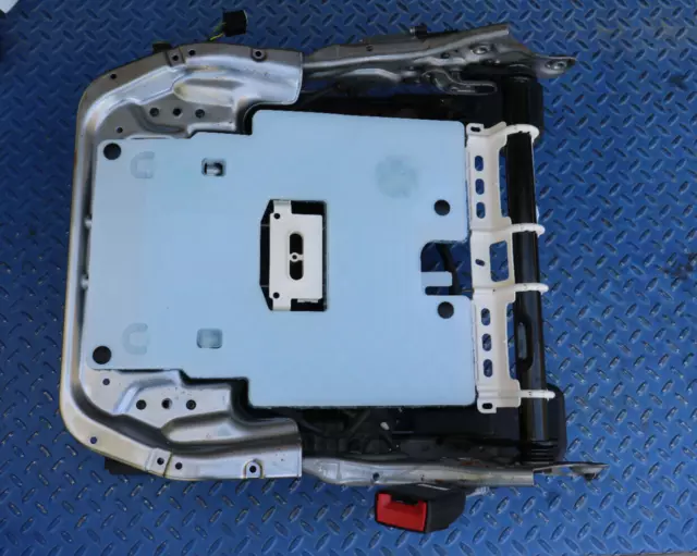 2018-2022 Ford Mustang GT Passenger Side Electric Power Seat Track
