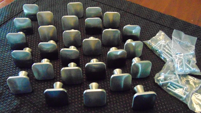 kitchen cabinet drawer pulls
