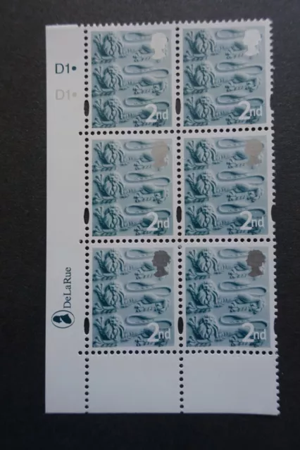 De La Rue Cylinder Block of 6 MNH 2nd Class (D1 dot D1 dot) England Regional