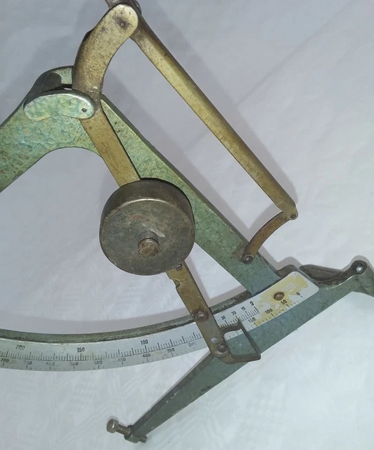 Alte Briefwaage,Federwaage Bürotechnik max 1 kg- Dekoration S  71 4