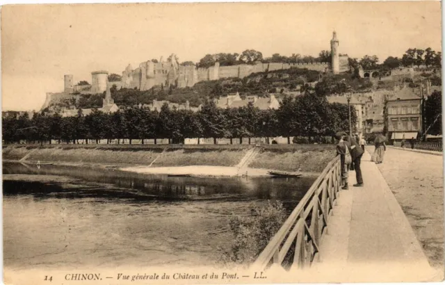 CPA CHINON - General view of the Chateau et du Pont (229549)