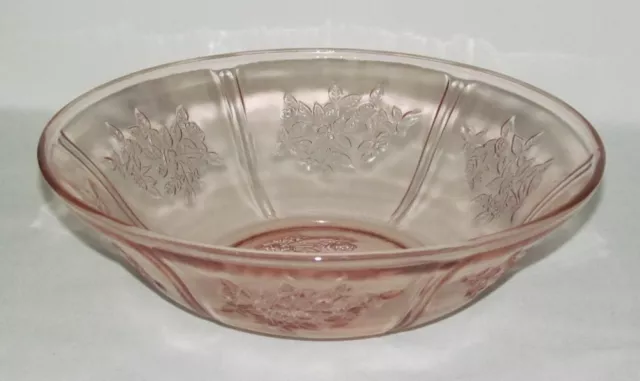 Federal Glass Co. SHARON "Cabbage Rose" Pink Medium Round Vegetable Bowl