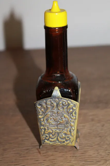 Maggi Flaschenhalter, mit alter Maggiflasche, Versilberung berieben