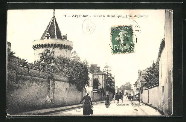 CPA Argentan, Rue de la Rèpublique-Tour Marguerite 1909