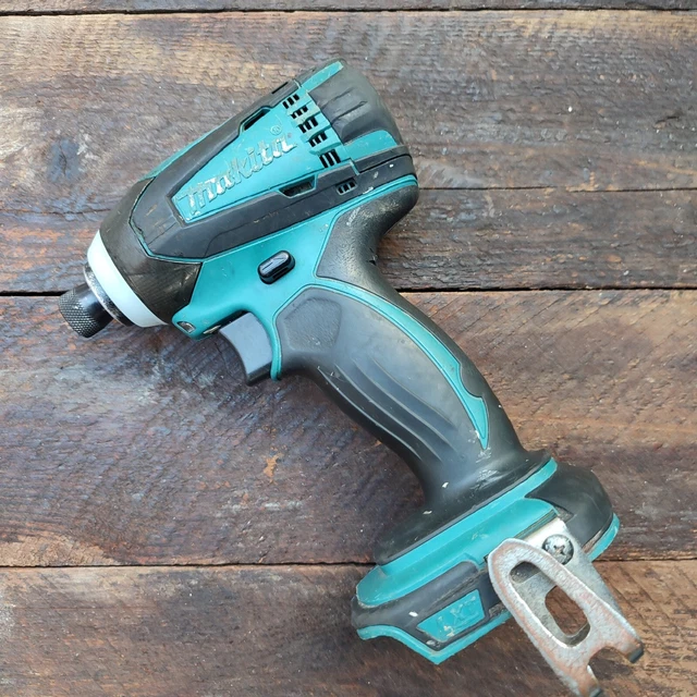 Makita XDT04 Impact Driver 18V LXT - Bare Tool ( No Battery Included)