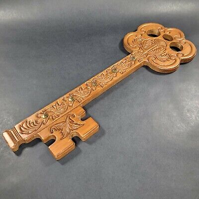 Vintage Skeleton Key Shaped 18 inch Solid Pressed Wood Wall 5 Hook Key Holder