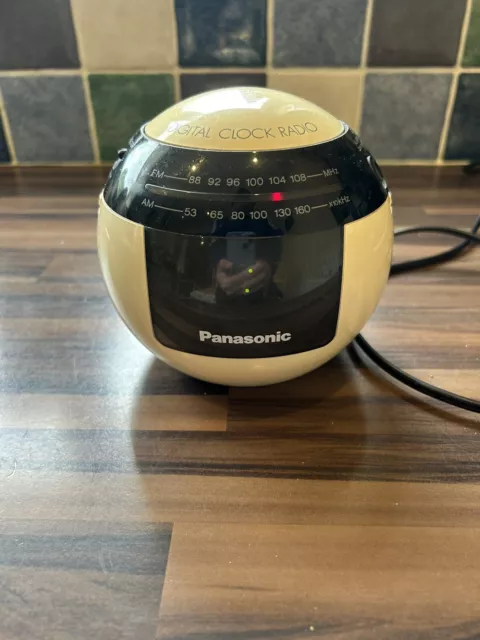 Panasonic Rc-70 Vintage Digital Radio Alarm Clock