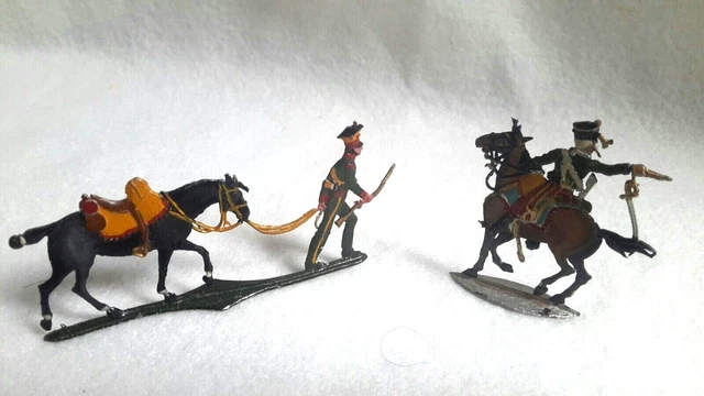 Lot Soldats Cavalerie, Cheval Empire  plat d'étain, anciens