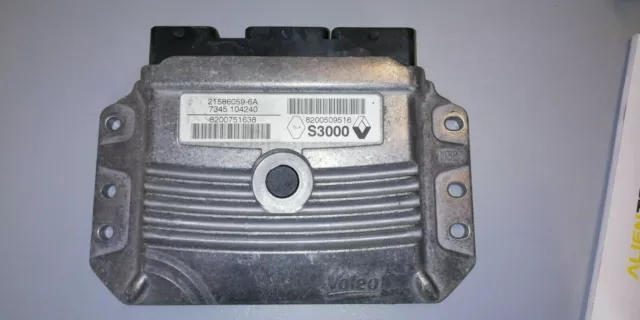 Centralina motore Renault Megane 1.6 Valeo S3000 8200509516 (21586059-6A) (1)