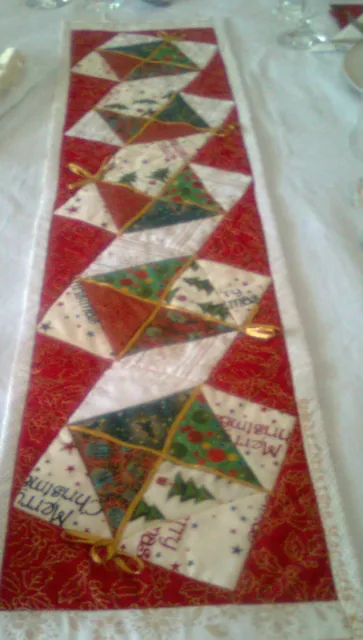 CHRISTMAS Patchwork TABLE Runner Pre cut FABRIC KIT & PATTERN make yourself 3